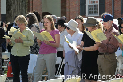 YDS08_CommWorship_053