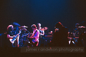 jam into Eyes